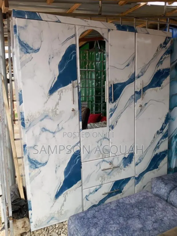 Simple And Quality 3 In 1 Wardrobe Available ๐๐น ยท Photo 1