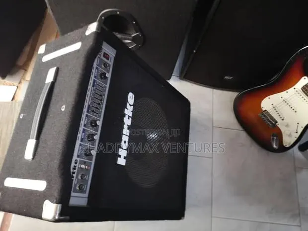 Hartke Bass Combo · Photo 1