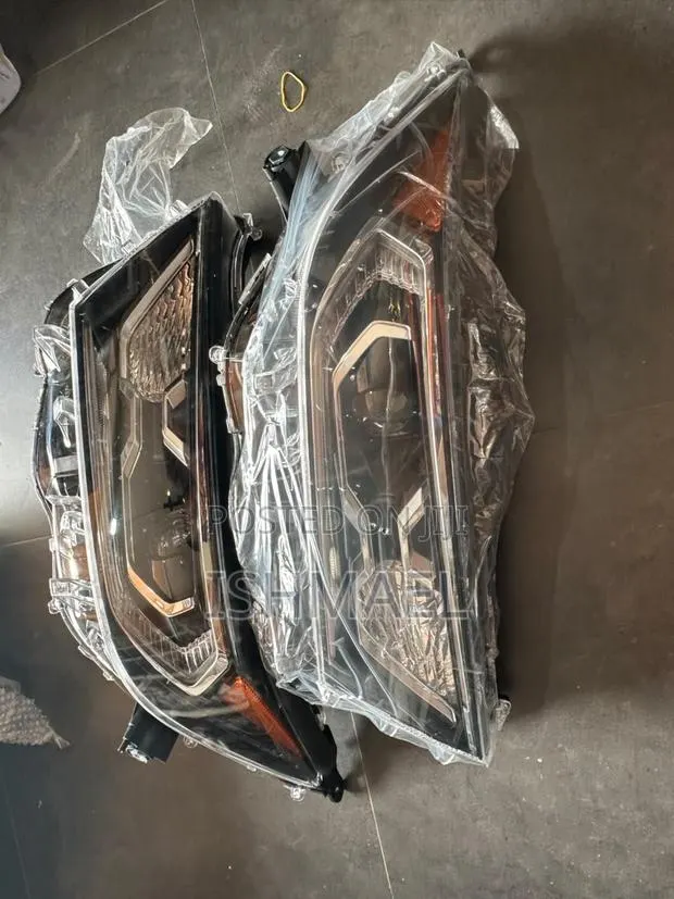 RAV4 Headlight 2019 2020 2021 2022 2023 · Photo 1