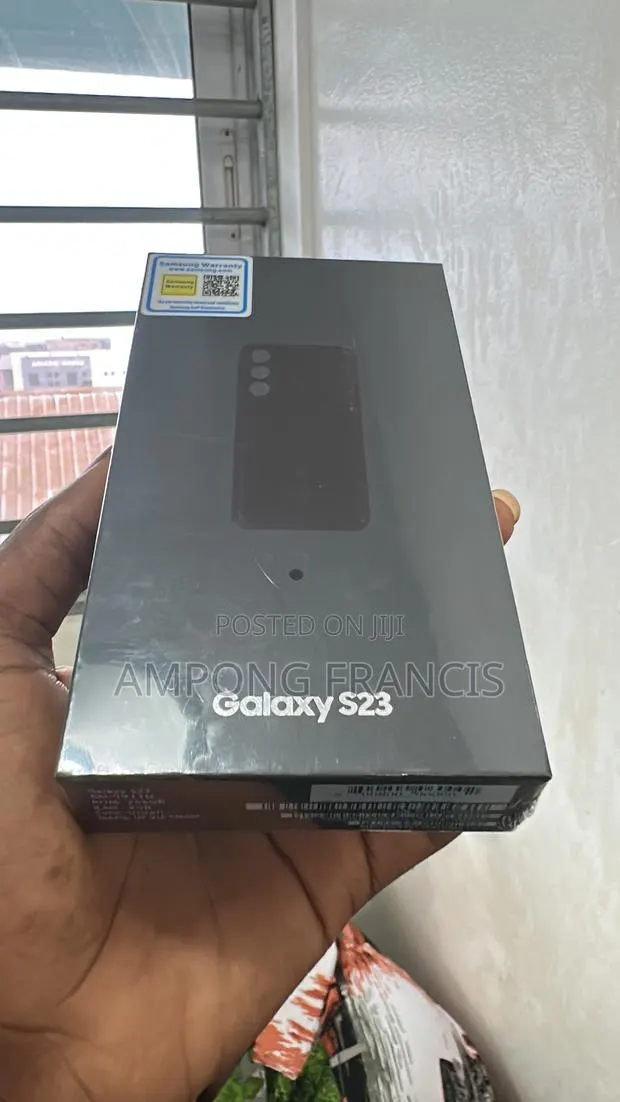 New Samsung Galaxy S23 128 GB Black · Photo 1