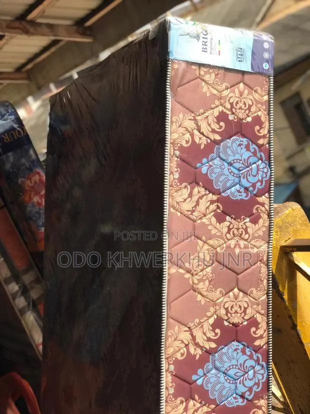 12inches Double Mattress · Photo 1