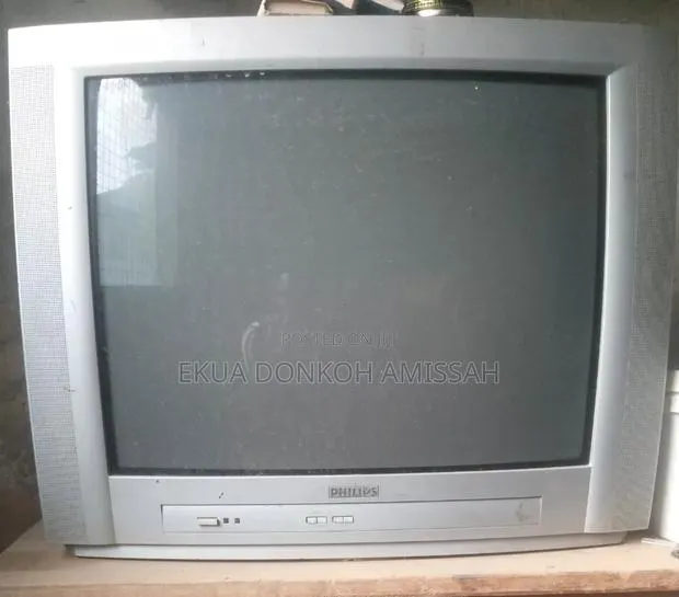 Phillips Analog TV 34inches · Photo 1