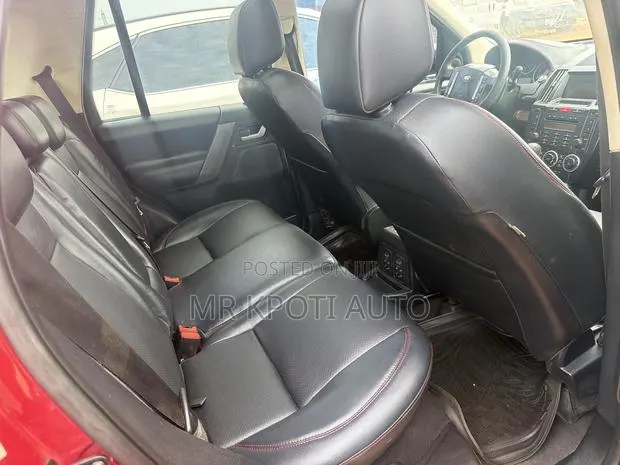 Land Rover Range Rover 2011 Red · Photo 1