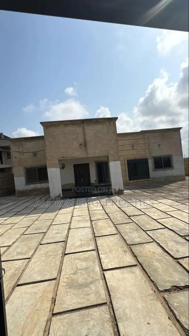 3bdrm House in Kasoa, Awutu Senya East Municipal for sale · Photo 1