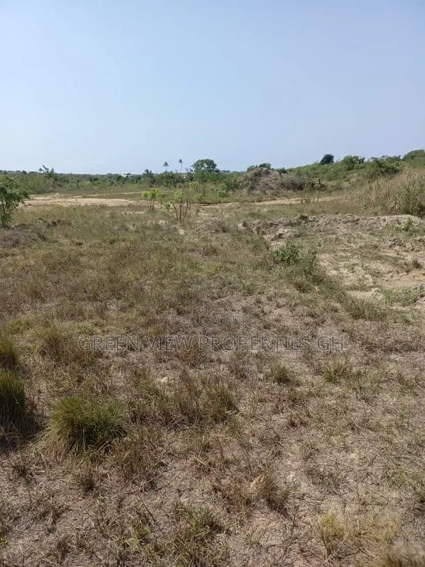 Full Plot of Land for Sale Akoti After Liberia Camp,Winneba Highway) · Photo 1