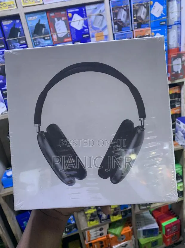 Apple AirPod Max Headset · Photo 1