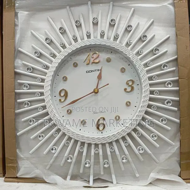 Silent Quartz Clock · Photo 1