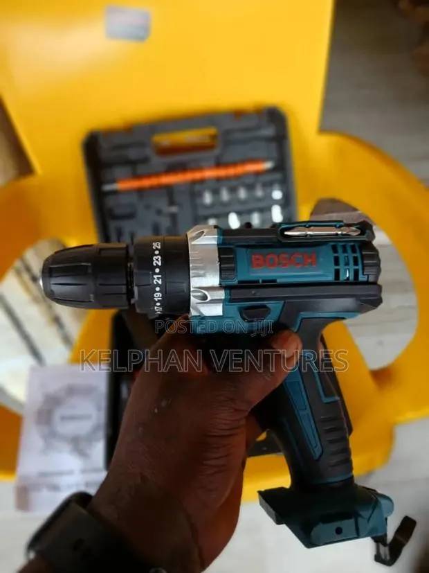 Original Bosch Cordless Rechargeable Drill · Photo 1