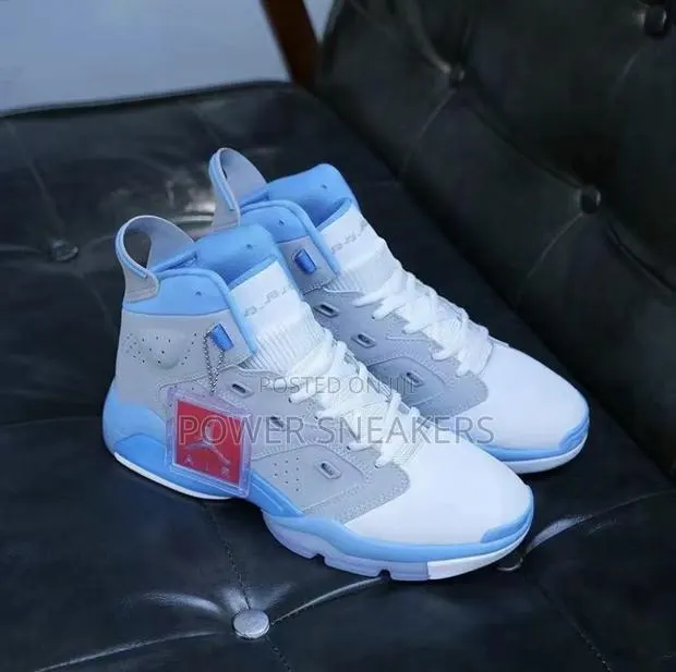 Air Jordan 6 Retro · Photo 1