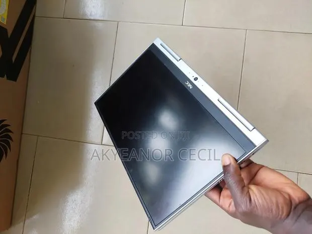 Laptop NEC 4GB Intel Core i5 SSD 128GB · Photo 1