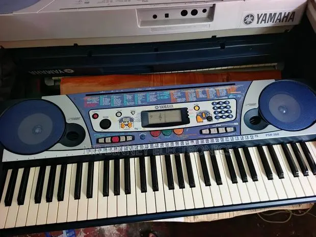 Yamaha Psr260 · Photo 1