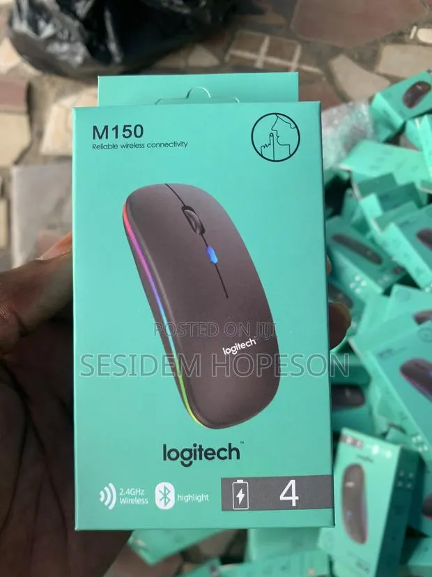 M150 Wireless Mouse · Photo 1