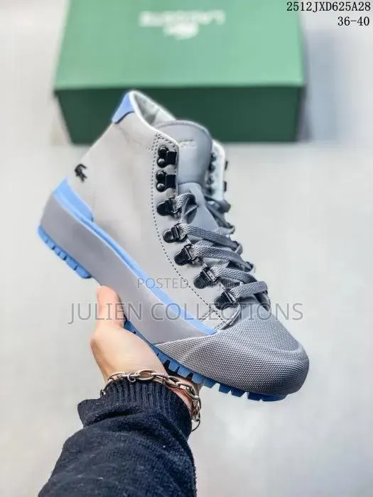 Lacoste Silhouette Gray N Blue · Photo 1