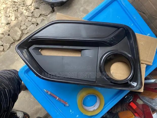 Honda Civic 2018 2019 2020 Turbo/Hutch Back Foglights Cover · Photo 1
