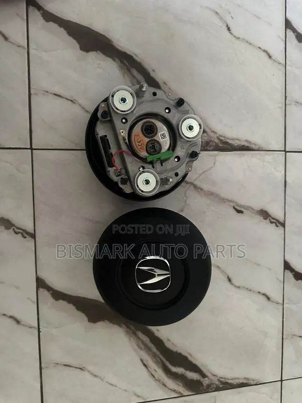 Acura RDX Steering Airbag Complete · Photo 1