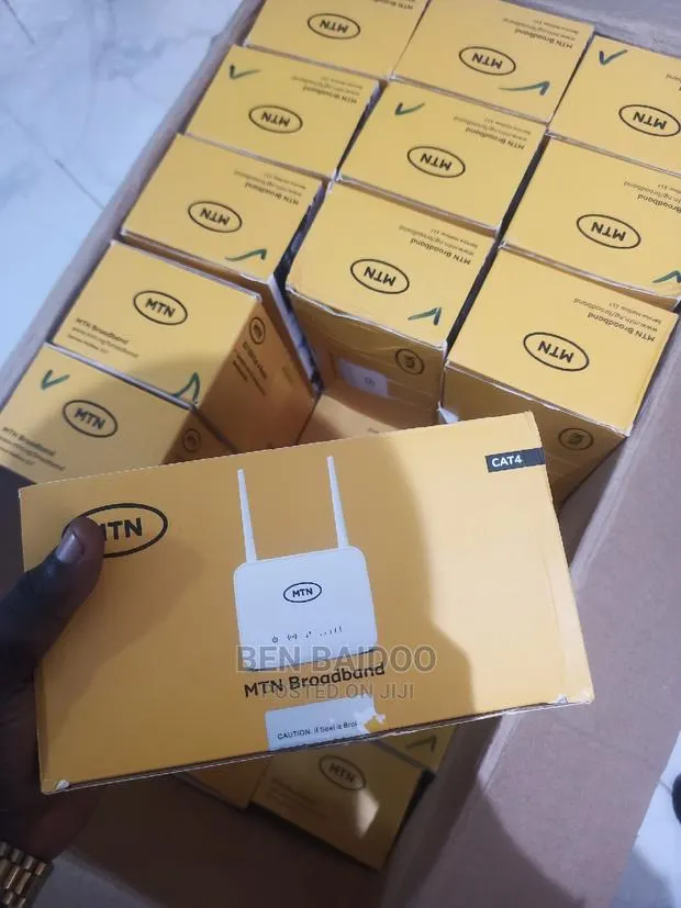 Universal 4G Router · Photo 1