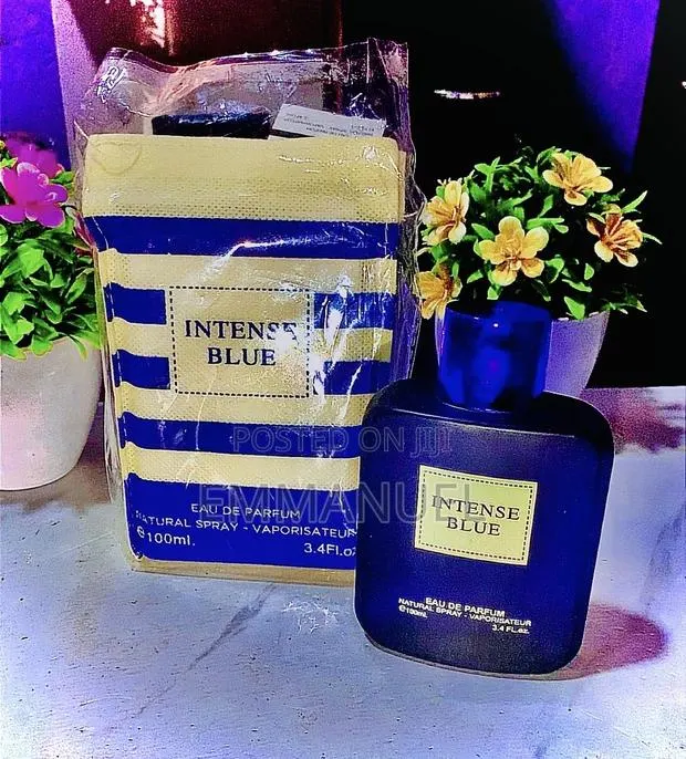 Intense Blu · Photo 1