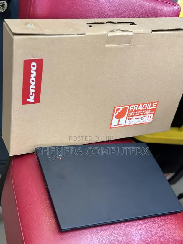Laptop Lenovo ThinkPad X1 Carbon 8GB Intel Core i5 SSD 256GB · Photo 1