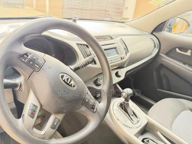 Kia Sportage 2016 Black · Photo 1