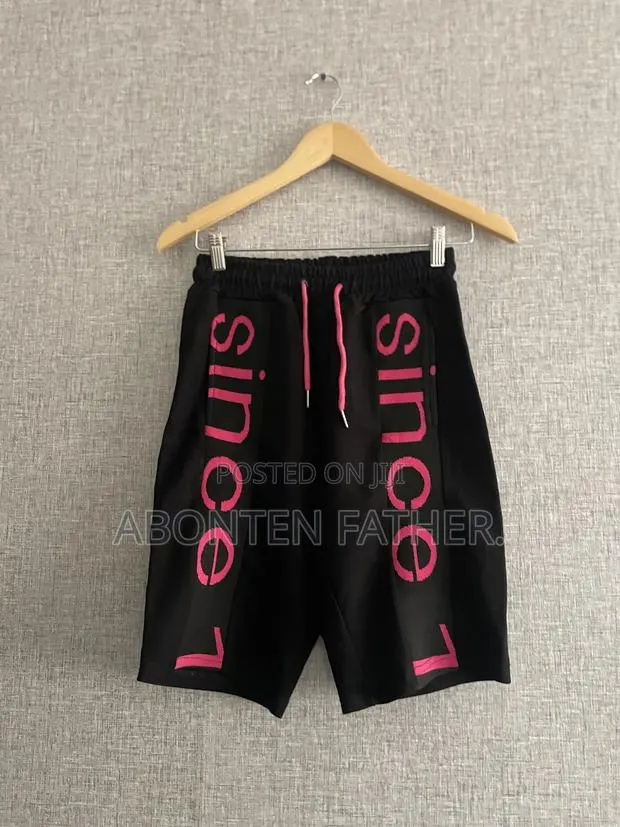 Jogger Shorts · Photo 1