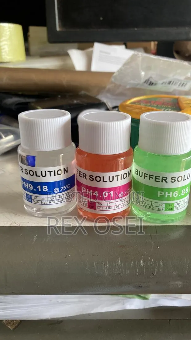 PH Buffer Solution · Photo 1