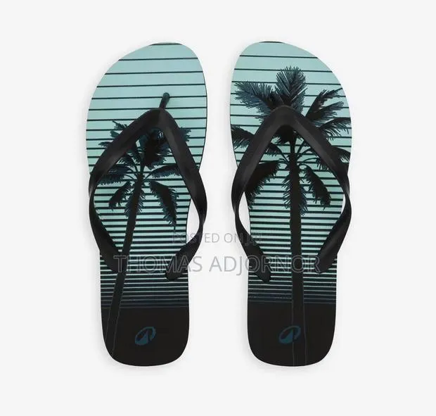Decathlon Unisex Slippers · Photo 1