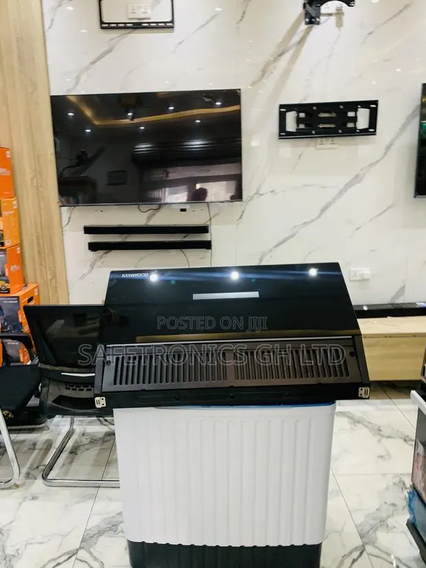 Massive New Kenwood 90cm Mirror Black Finish Extractor · Photo 1