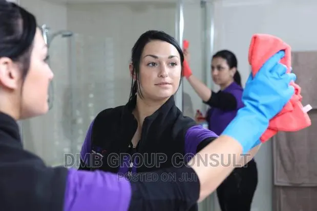 CALL 2 CLEAN/Total Cleaners 4U · Photo 1