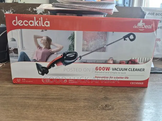 Decakila 600W 220V Vacuum Cleaner ( CECV006B ) · Photo 1