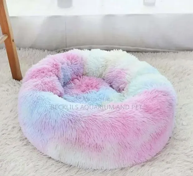 Multicolored Large Round Dog Bed · Photo 1