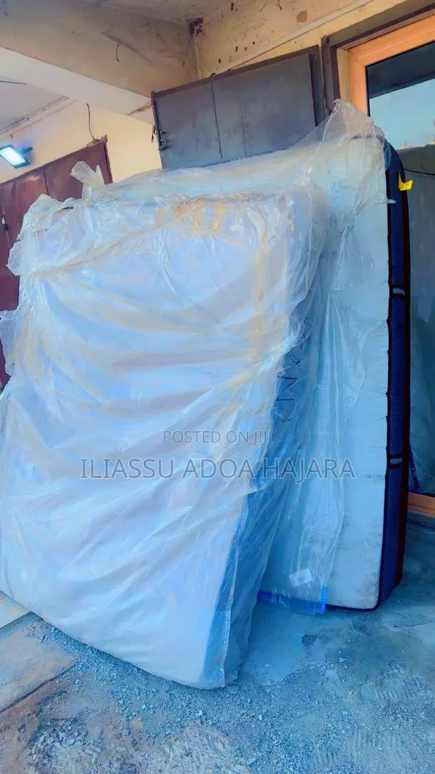 Foam Mattress · Photo 1