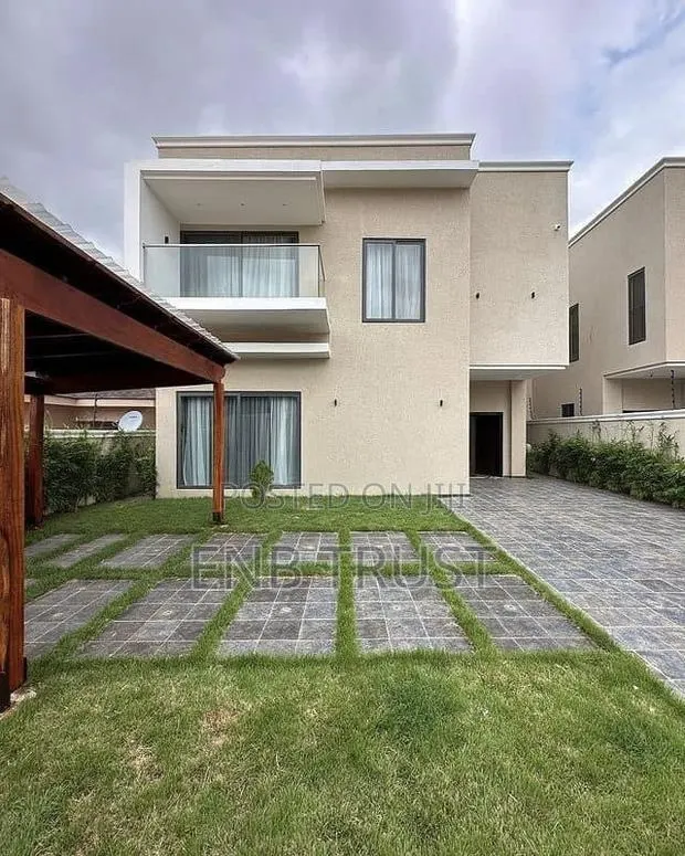 4bdrm House in East Legon Hills, School Junction for sale · Photo 1