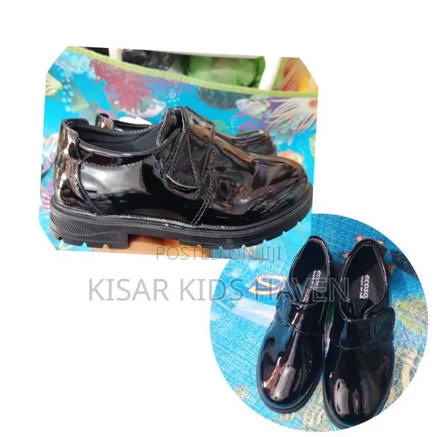 Fine Boys Shoe Black Size 25 to 30 · Photo 1