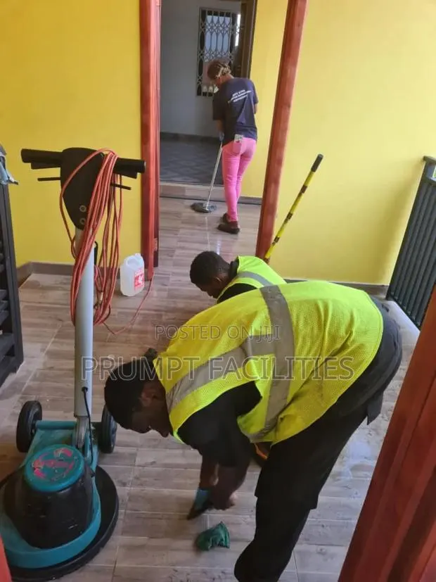 Deep Cleaning Service · Photo 1