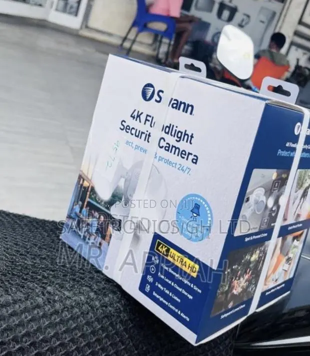 Kindly Check Swann Floodlight Security Camera (Swifi-4kflocam) · Photo 1