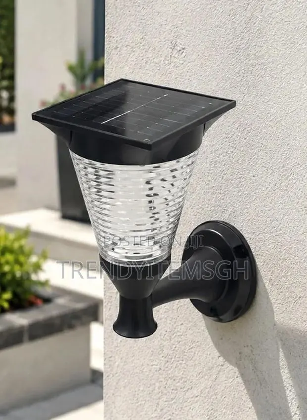 1200mAh Battery Solar Pathway Lamp LED Garden Yard Light · Photo 1