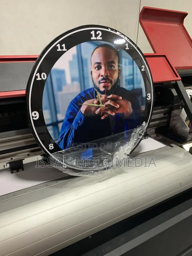 Customize Wall Clock 20x20in Round · Photo 1