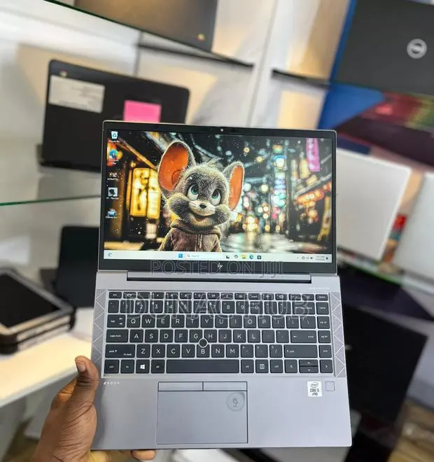 Laptop HP ZBook Firefly 14 G7 16GB Intel Core i5 SSD 512GB · Photo 1