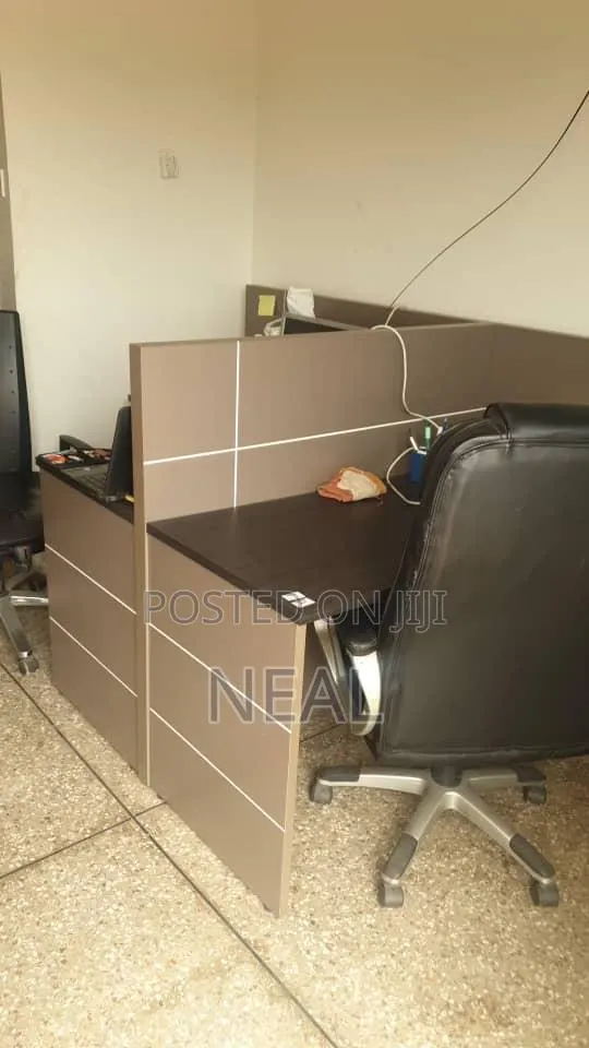 Office Desk 2 in 1 · Photo 1