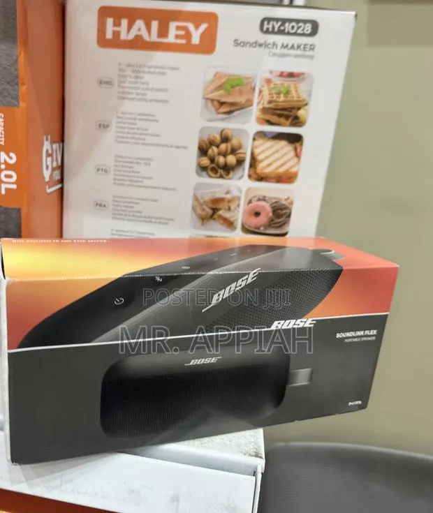 Get Classic Bose Soundlink Flex Waterproof Bluetooth Speaker · Photo 1