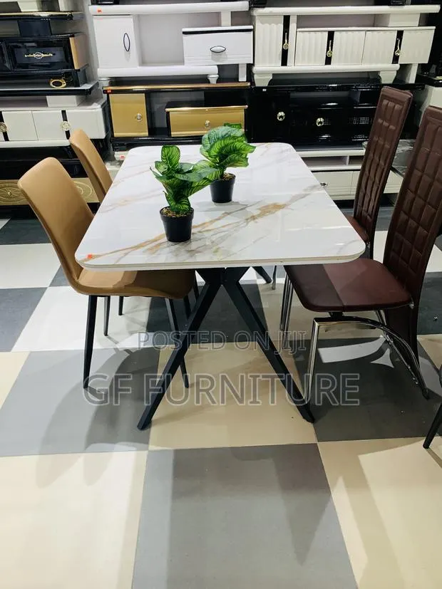 Modern 4seater Dining Table and Chairs · Photo 1