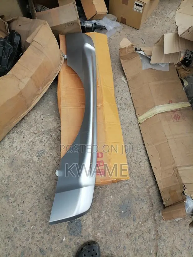 Original Down Bumper Panel Mitsubishi Pajero/Montero Sports 2016-2020 · Photo 1