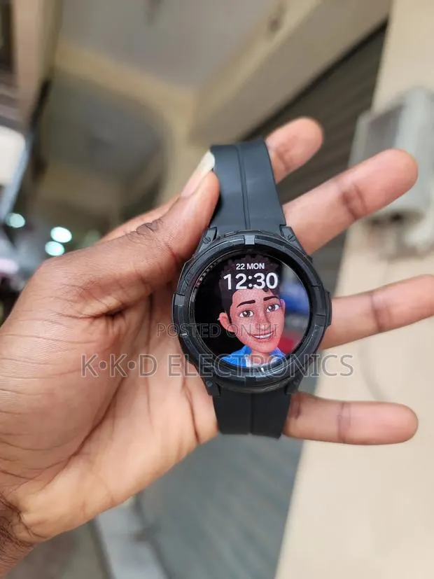 Galaxy Watch 6 Classic 43mm Cellular · Photo 1