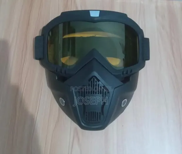 Motorcycle Protection Mask · Photo 1