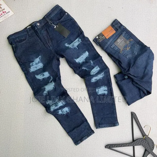Quality Jeans Trousers · Photo 1