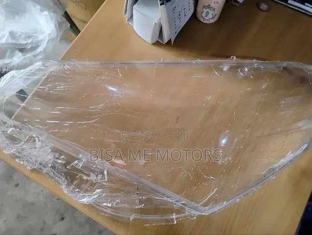 Toyota Vitz 2014/2015/2016 Headlight Cover · Photo 1