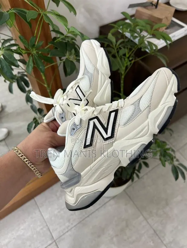 New Balance 9060 · Photo 1