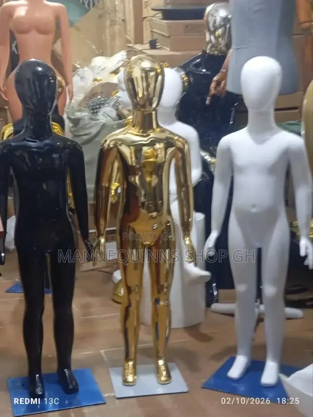 Faceless Kids Mannequin Available · Photo 1