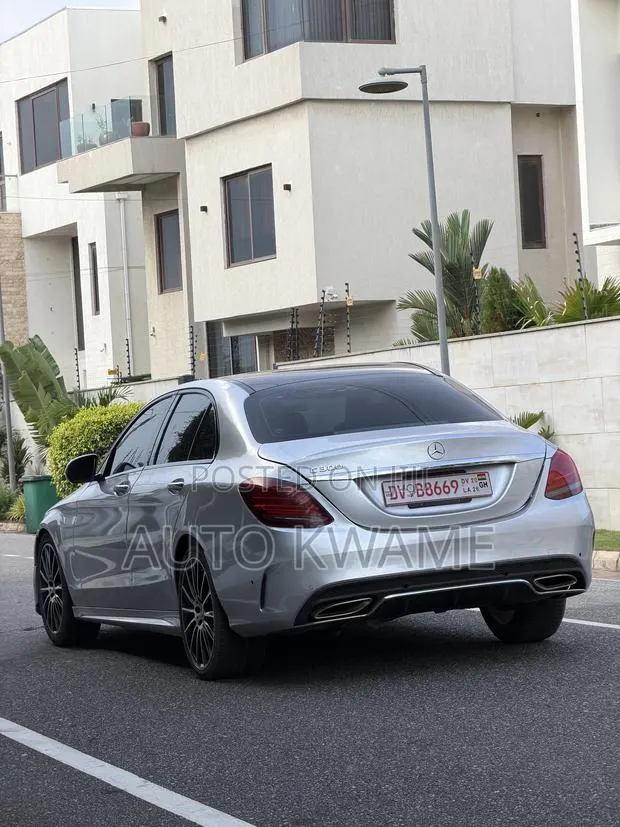 Mercedes-Benz C300 Base C300 RWD Sedan 2019 Silver · Photo 1