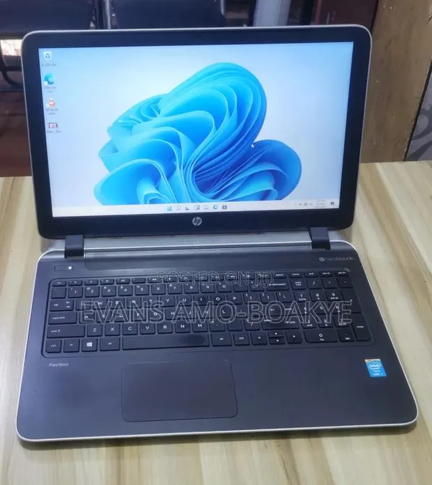 Laptop HP Pavilion 15 6GB Intel Core i7 HDD 700GB · Photo 1